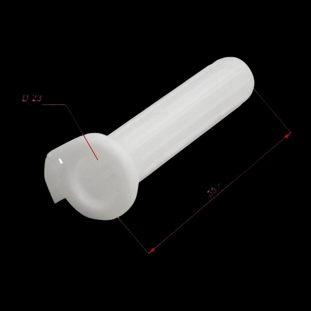 Gazo rankenos plastikinė tūta — nuotrauka 1